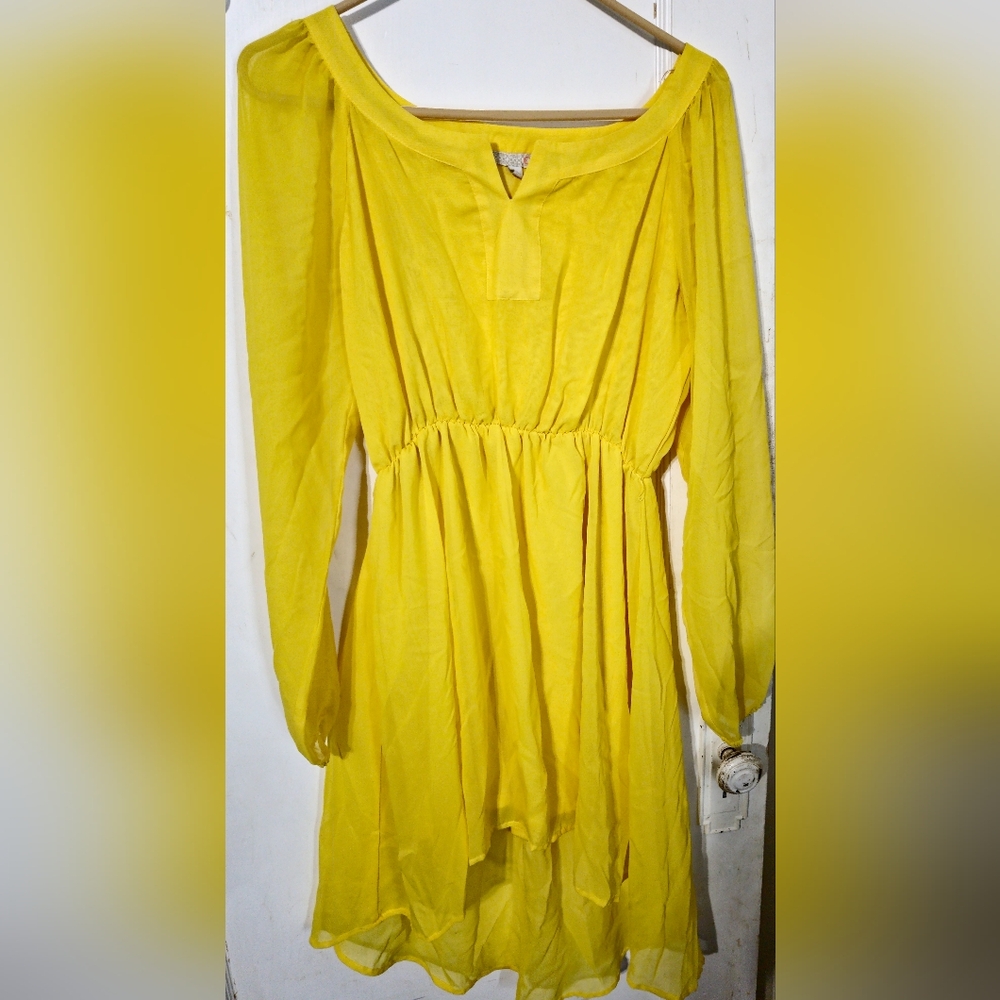 Yellow dress